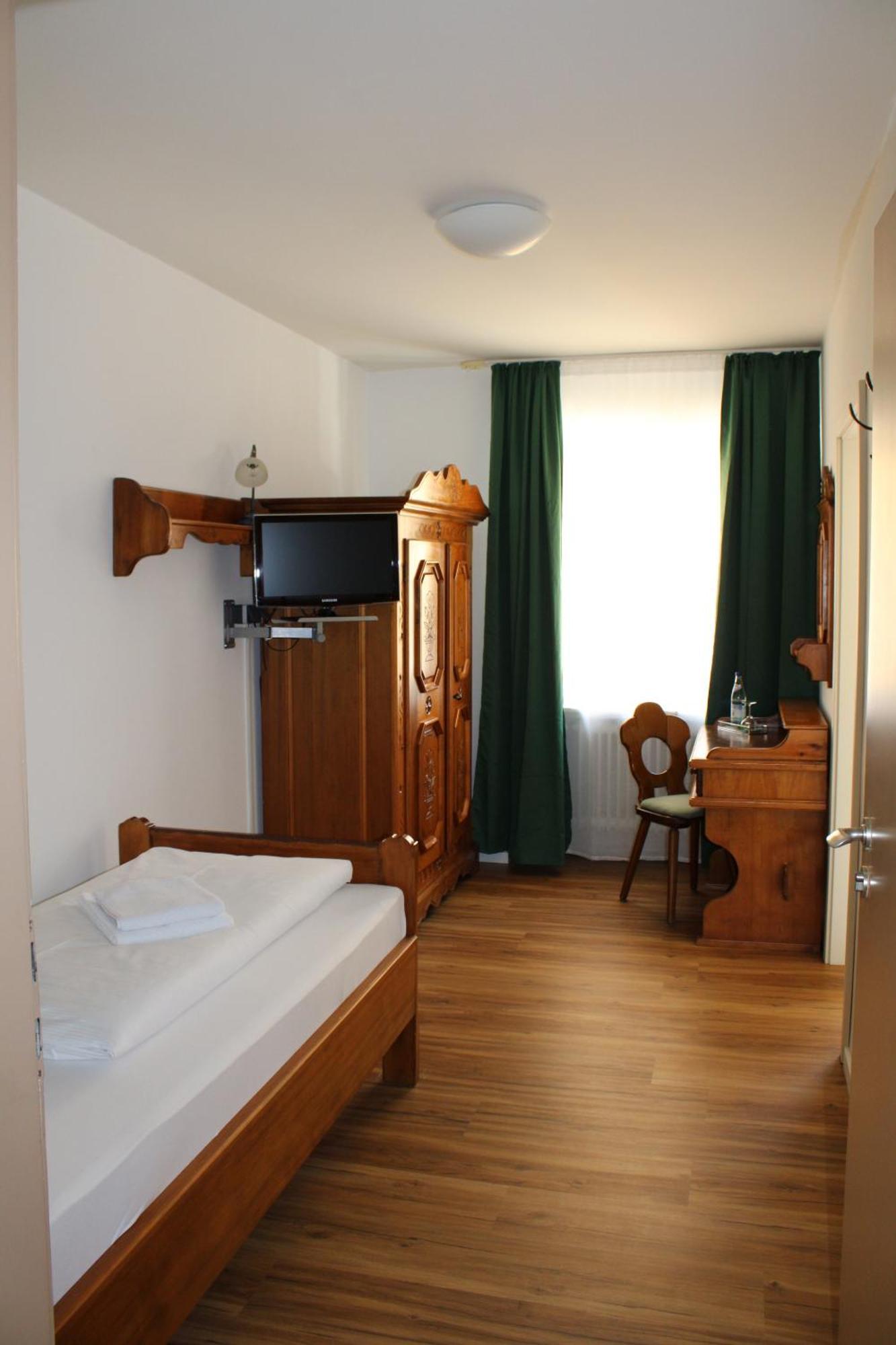 Gasthof Wolferstetter Vilshofen an der Donau Luaran gambar