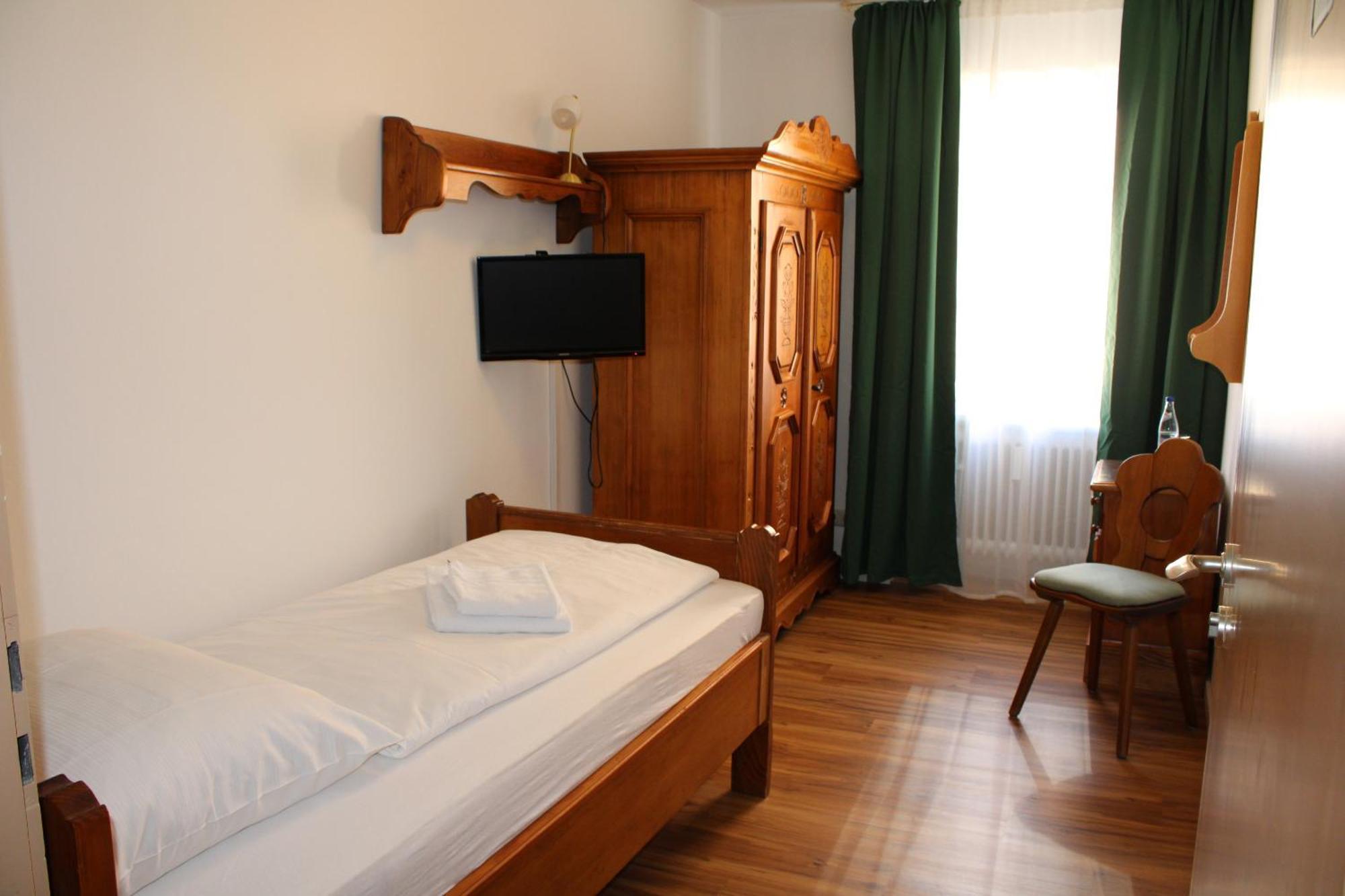 Gasthof Wolferstetter Vilshofen an der Donau Luaran gambar
