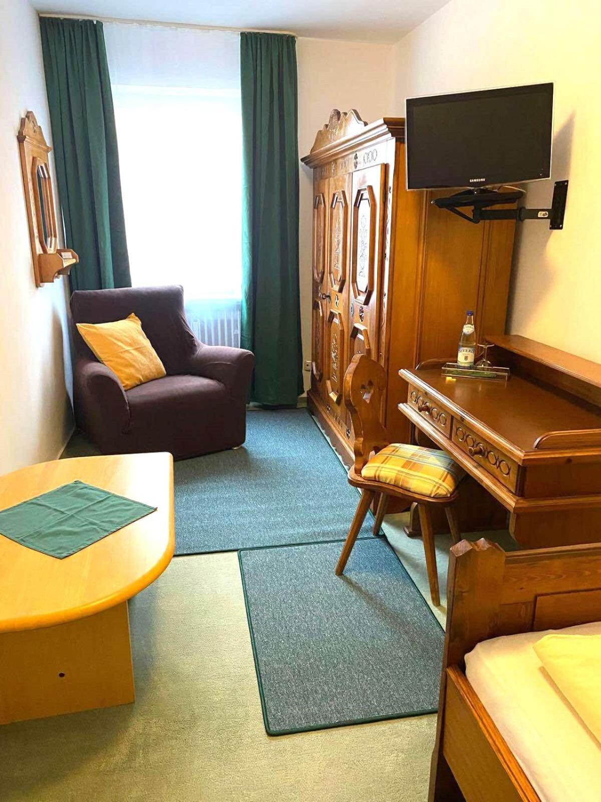 Gasthof Wolferstetter Vilshofen an der Donau Bilik gambar